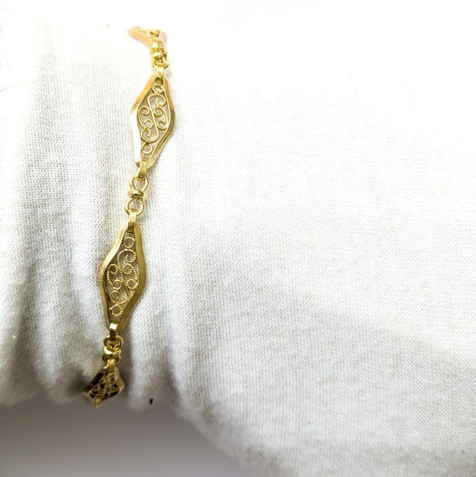 Bracelet filigrané en or 18K