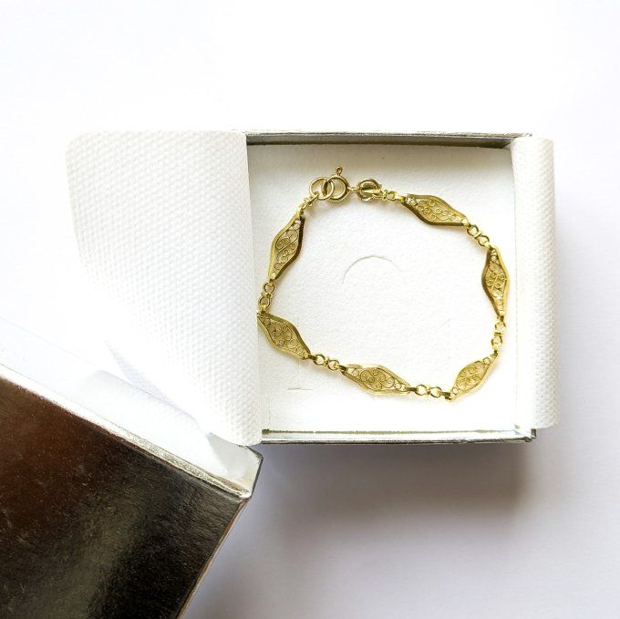 Bracelet filigrané en or 18K