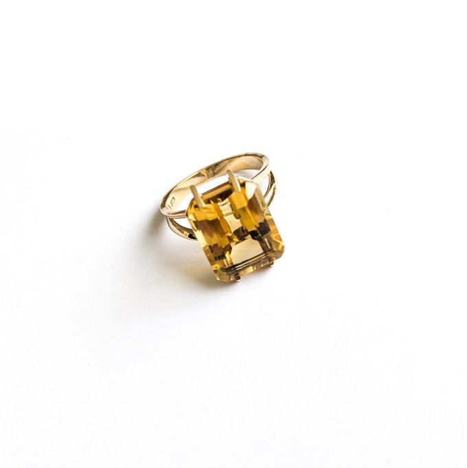 bague moderniste, or 18K et citrine