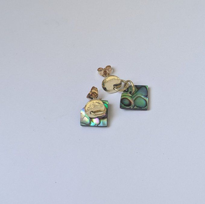 pendants d'oreille, or et nacre de paua