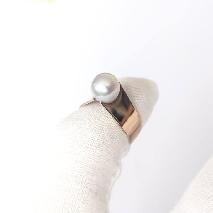Bague 70's or et perle d'Akoya