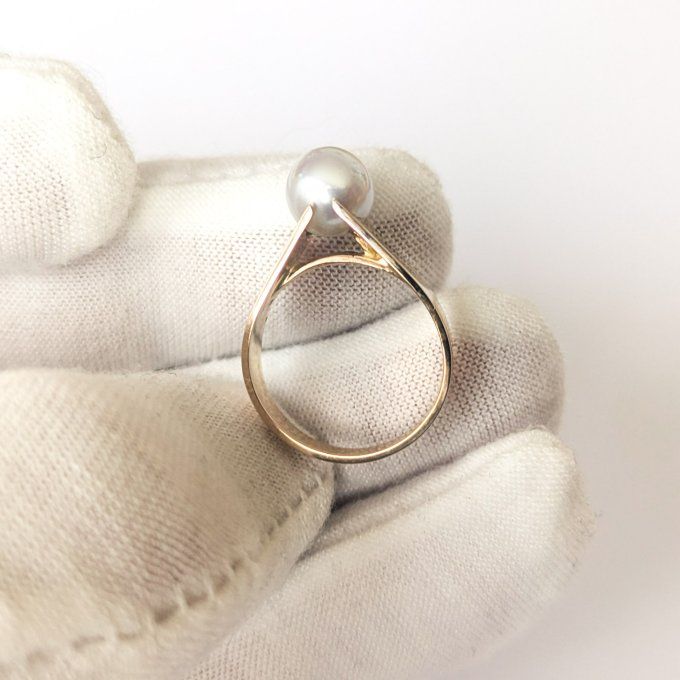 Bague 70's or et perle d'Akoya