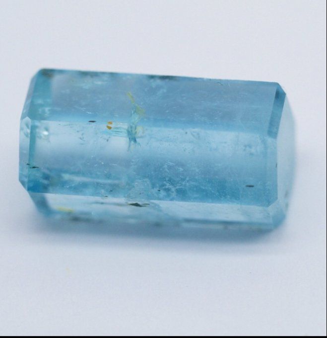 cristal d'aigue-marine