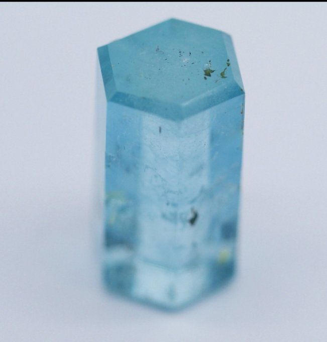 cristal d'aigue-marine